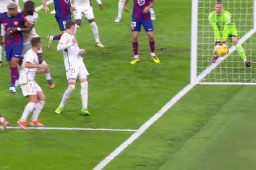 Barca nổi giận sau El Clasico