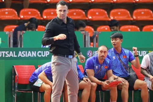 HLV futsal Việt Nam nói điều bất ngờ khi gặp Uzbekistan tại tứ kết giải châu Á
