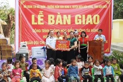 Hải đoàn 128 Hải quân bàn giao phòng học tặng trường mầm non huyện Điện Biên Đông