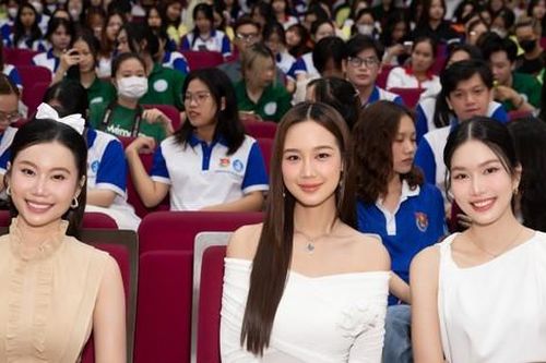 Á hậu Phương Anh: 'Chỉ cần mình cố gắng thì cuộc đời sẽ trả lại cho mình kết quả bằng cách khác'