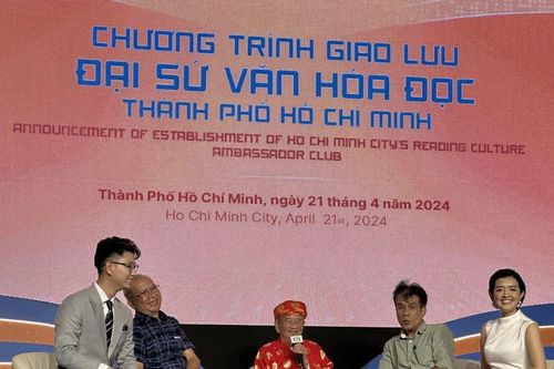 Giao lưu với các Đại sứ văn hóa đọc TPHCM