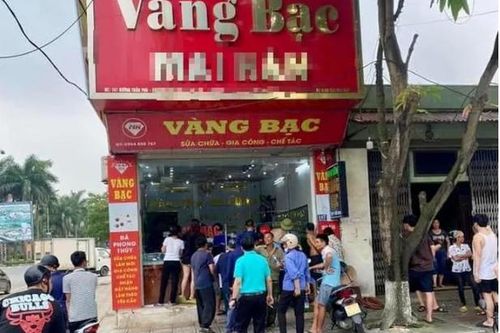 Bắt tại trận nam thanh niên cướp tiệm vàng ở Phú Thọ