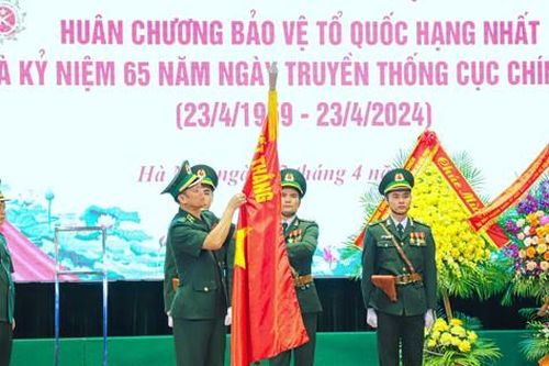 Đơn vị lá cờ đầu của Bộ đội Biên phòng đón nhận Huân chương Bảo vệ Tổ quốc