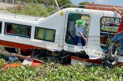 Bắt lái tàu gây tai nạn trên sông Tiền khiến 3 người thương vong
