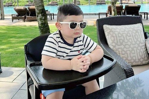 Cậu ấm sinh ra đã 'ngậm thìa vàng', nổi tiếng nhất nhì show biz Việt