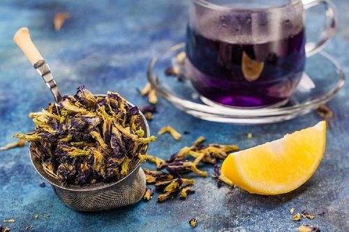 Loại hoa dại trước hiên nhà, tươi ít ai hay đem phơi khô bán 800.000 đồng