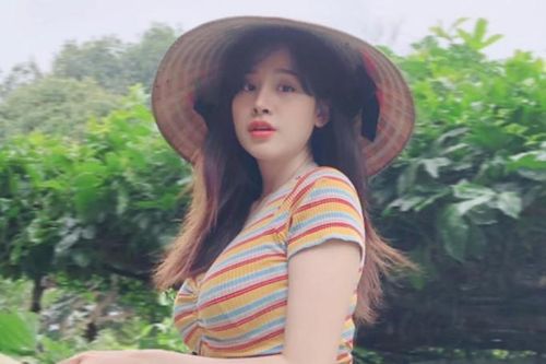 Quá khứ bị chỉ trích, Bà Tưng buông một câu xót xa về điệu nhảy 'lắc hông' đình đám TikTok