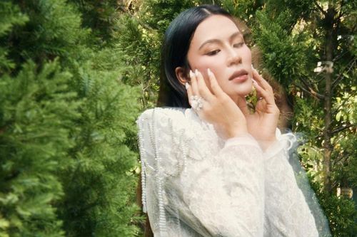 Bị khán giả nghi là lừa đảo, Hà Nhi phản ứng ra sao?