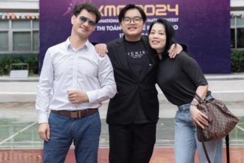 Con trai NSND Xuân Bắc tốt nghiệp cấp hai, ngoại hình gây chú ý