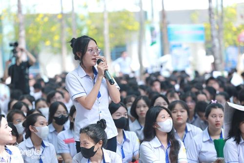 Học sinh tiếp nhận nhiều thông tin bổ ích