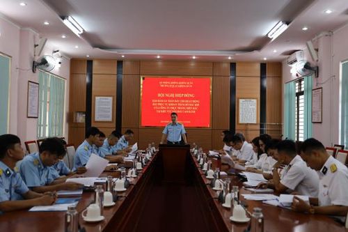 Tổ chức hội nghị hiệp đồng bảo đảm an toàn cho hoạt động bay thăm dò dầu khí