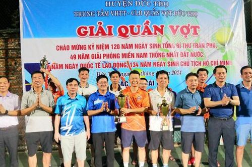 Sôi nổi giải thể thao phong trào mừng các ngày lễ lớn