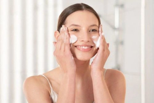 Các bước chăm sóc da cơ bản