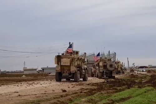 5 tên lửa bắn từ Iraq vào căn cứ quân sự Mỹ ở Syria