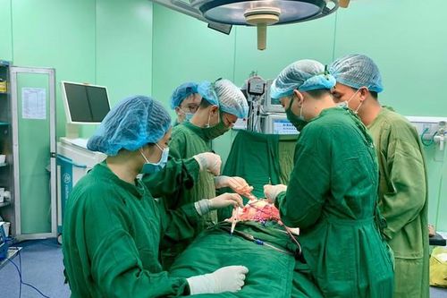 Kỳ tích cứu sống thanh niên đa chấn thương do tai nạn giao thông