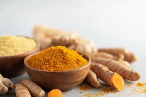 Phối hợp gừng và nghệ có làm giảm tác dụng của nhau không?
