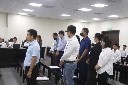 Tòa trả hồ sơ, yêu cầu xác minh chữ ký cựu Chủ tịch Vimedimex