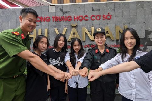 Ngăn chặn tệ nạn xã hội, bạo lực xâm nhập học đường