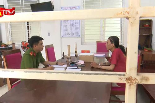 Thanh niên mua bán trái phép cần sa trong khu trọ 'sa lưới'