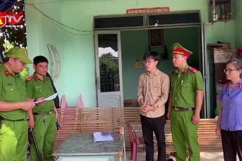 Bắt giữ đối tượng làm giả hợp đồng chuyển nhượng quyền sử dụng đất để lừa đảo chiếm đoạt tài sản