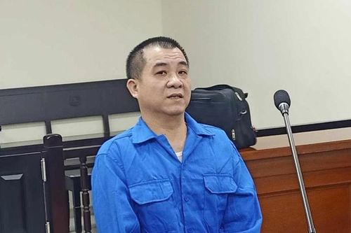 Xâm hại nhiều bé gái, gã đàn ông lĩnh án 18 năm tù