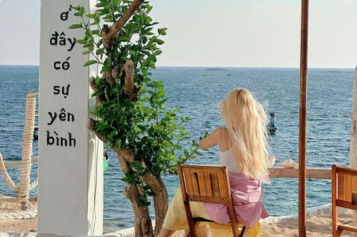 Loạt khách sạn mới toanh, view 'đỉnh' tại Phú Quý