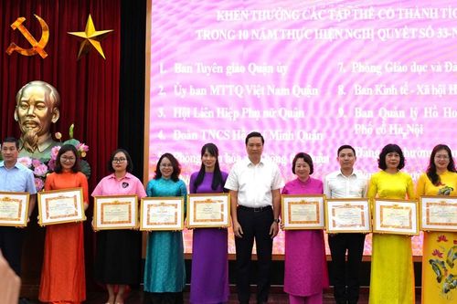 Xây dựng môi trường văn hóa lành mạnh, người Hoàn Kiếm thanh lịch, văn minh