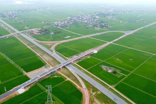 Thanh Hóa tạm dừng khai thác hai nút giao trên cao tốc vì nhiều bất cập