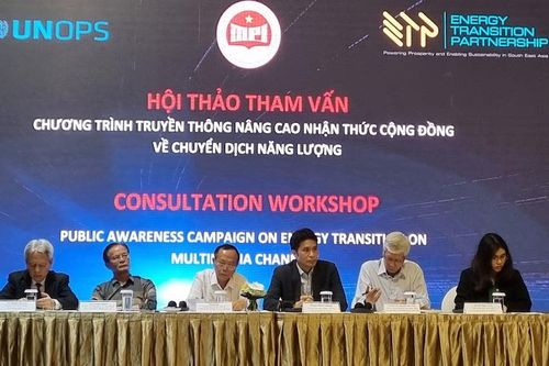 Tăng cường đối thoại để nâng cao nhận thức về chuyển dịch năng lượng
