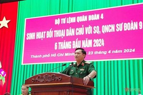 Bộ tư lệnh Quân đoàn 4 đối thoại dân chủ với sĩ quan, quân nhân chuyên nghiệp Sư đoàn 9