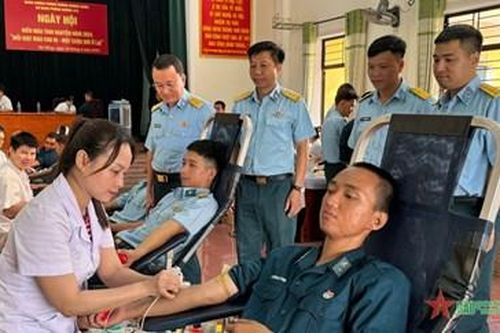 Sư đoàn 375 tham gia hiến máu nhân đạo năm 2024
