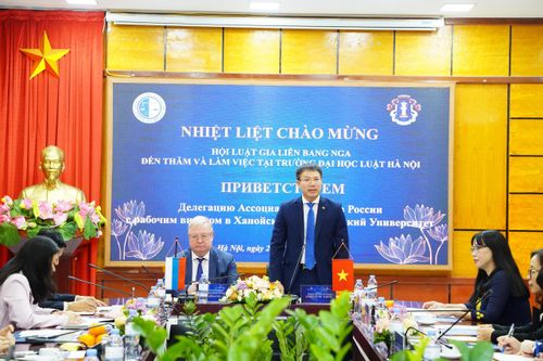 Hội Luật gia Liên bang Nga thăm và làm việc tại Trường ĐH Luật Hà Nội