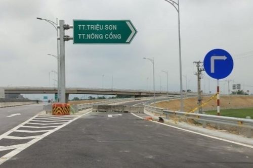 Đột ngột dừng 2 nút giao trên cao tốc Mai Sơn - Quốc lộ 45 sau 2 ngày đấu nối