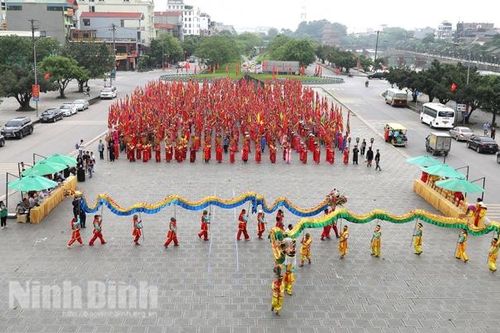 Ninh Bình: Nhiều điểm mới trong Lễ hội Tràng An 2024