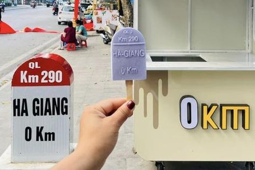 Kem que cột mốc 'Hà Giang 0 Km' gây sốt