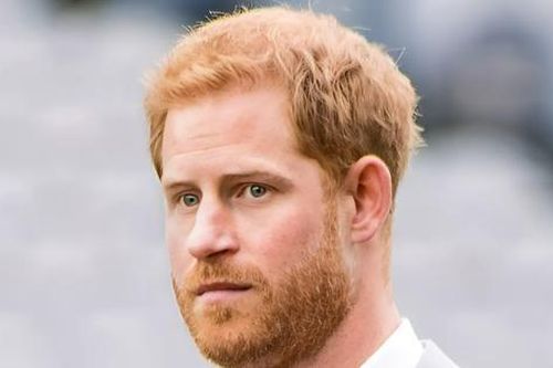 Harry sau quyết định mang tính tự hủy với Hoàng gia Anh