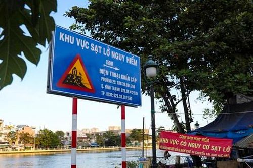Kênh Thanh Đa tiếp tục sụt lún, khẩn trương di dời 32 hộ dân