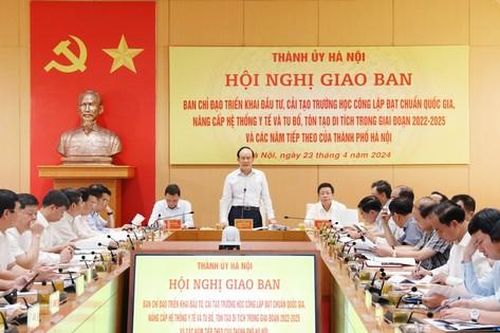 Sĩ số học sinh ở nội thành Hà Nội tăng nhanh gây quá tải