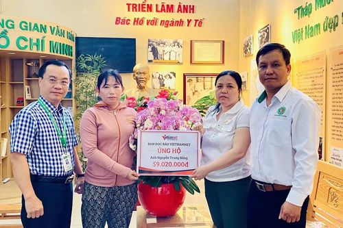 Trao gần 60 triệu đồng cho anh Nguyễn Trung Bằng
