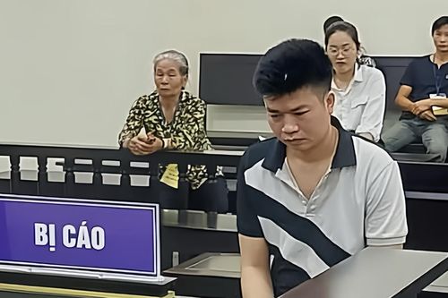 Chịu tội giết người vì ném nhiều thanh kim loại trúng hàng xóm
