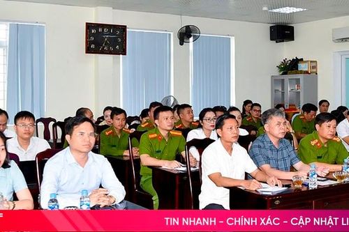 100% người dân Hồng Lĩnh nhận chế độ lương hưu, trợ cấp qua tài khoản