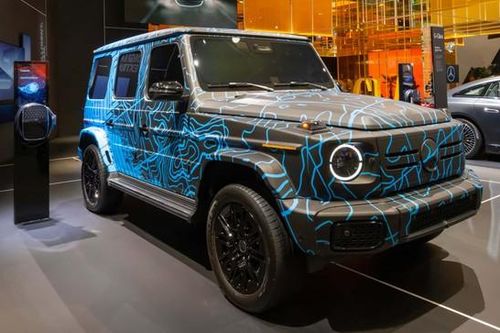 Mercedes-Benz G-Class thuần điện mạnh hơn bản xăng