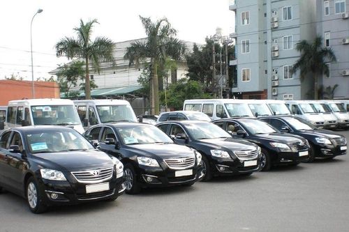 Thuê xe tự lái: Những điều không thể bỏ qua để tránh 'tiền mất tật mang'
