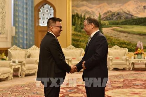 Báo Nhân Dân và Nhân dân nhật báo (Trung Quốc) tăng cường hợp tác