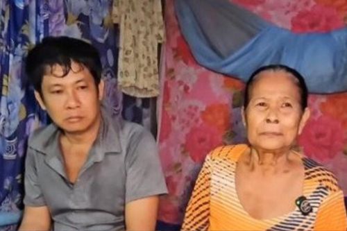 Người đàn bà 73 tuổi cưới trai tân, không con chung nhưng vẫn hạnh phúc
