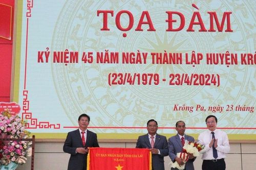 Tọa đàm kỷ niệm 45 năm Ngày thành lập huyện Krông Pa