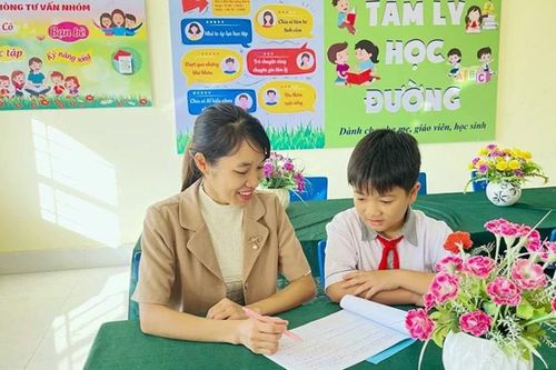 Tư vấn tâm lý cho học sinh, sinh viên