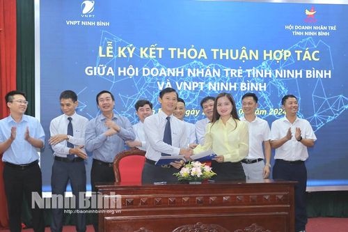 Ký kết thỏa thuận hợp tác giữa Viễn thông Ninh Bình và Hội Doanh nhân trẻ tỉnh