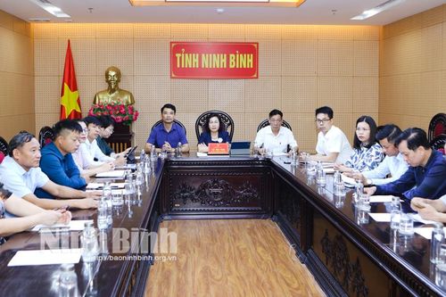 Hội thảo về giải pháp tháo gỡ vướng mắc trong tiếp cận vốn tín dụng đối với kinh tế tập thể