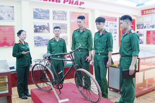 Kỳ II: Vang mãi bản anh hùng ca chiến thắng